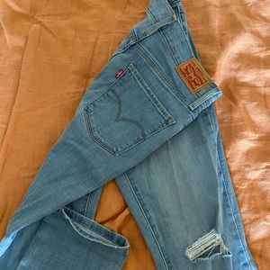 Levi’s 724 size 27 High Rise